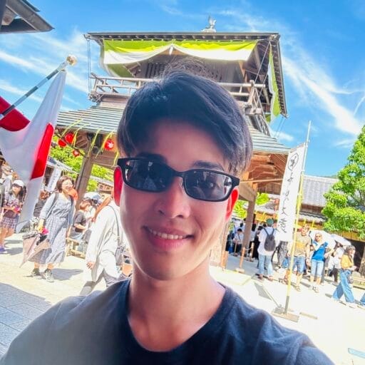Toru